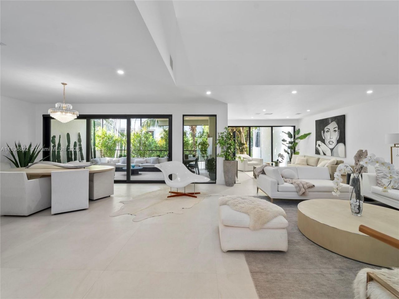 2000 S Bayshore Dr, Unit 4, Coconut Grove, FL 33133 Photo