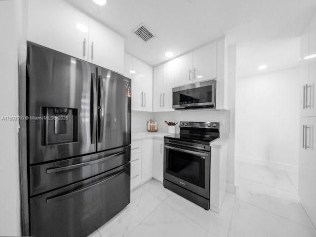 16125 NW 28th Pl, Miami Gardens, FL 33054 Photo