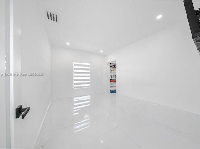 16125 NW 28th Pl, Miami Gardens, FL 33054 Photo