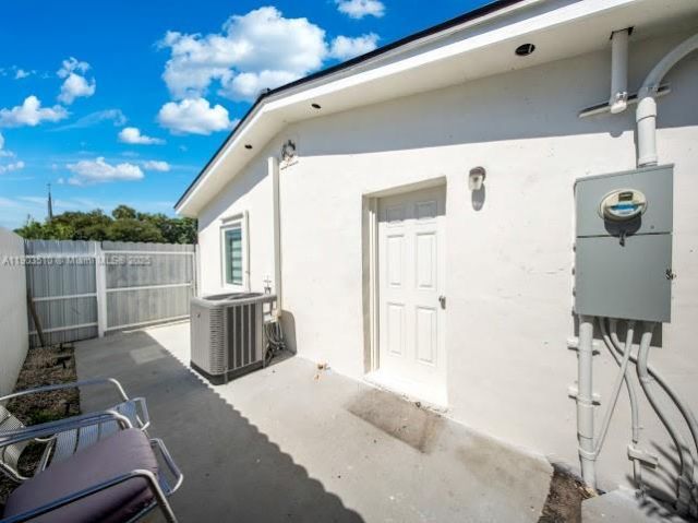 16125 NW 28th Pl, Miami Gardens, FL 33054 Photo