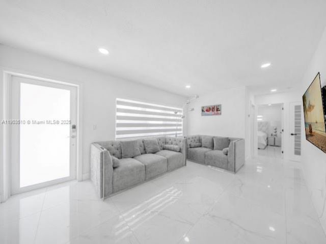 16125 NW 28th Pl, Miami Gardens, FL 33054 Photo