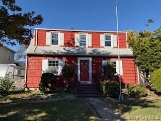 163 Massachusetts Avenue, Massapequa, NY 11758 Main Photo