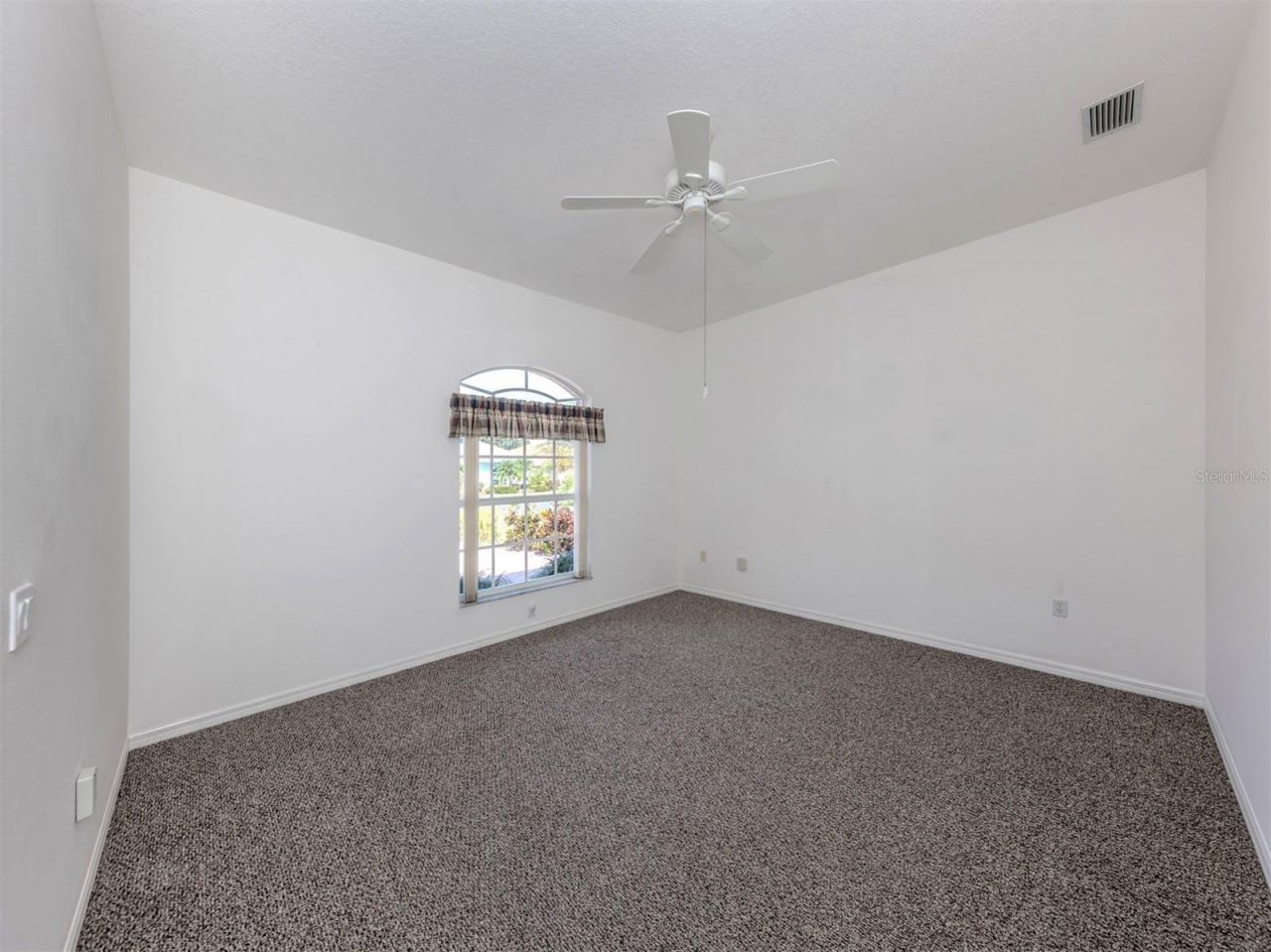 656 Silk Oak Drive, Venice, FL 34293 Photo