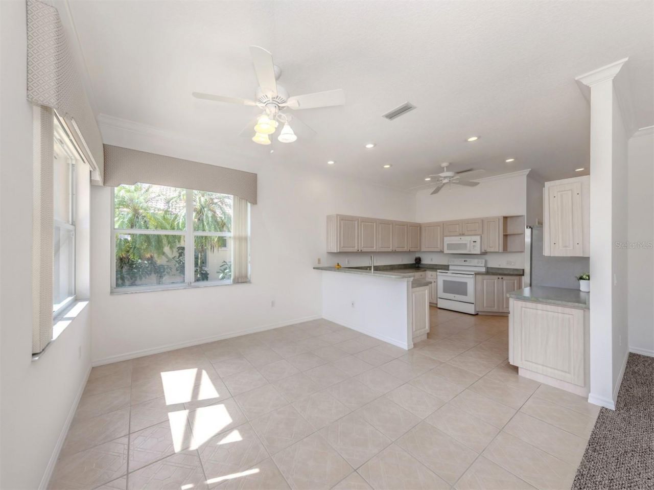 656 Silk Oak Drive, Venice, FL 34293 Photo