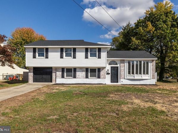 40 LONGWOOD DRIVE, STRATFORD, NJ 08084