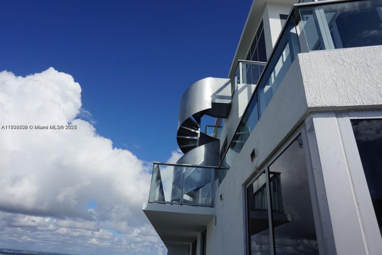 4010 S Ocean Dr, Unit T4302, Hollywood, FL 33019 Photo