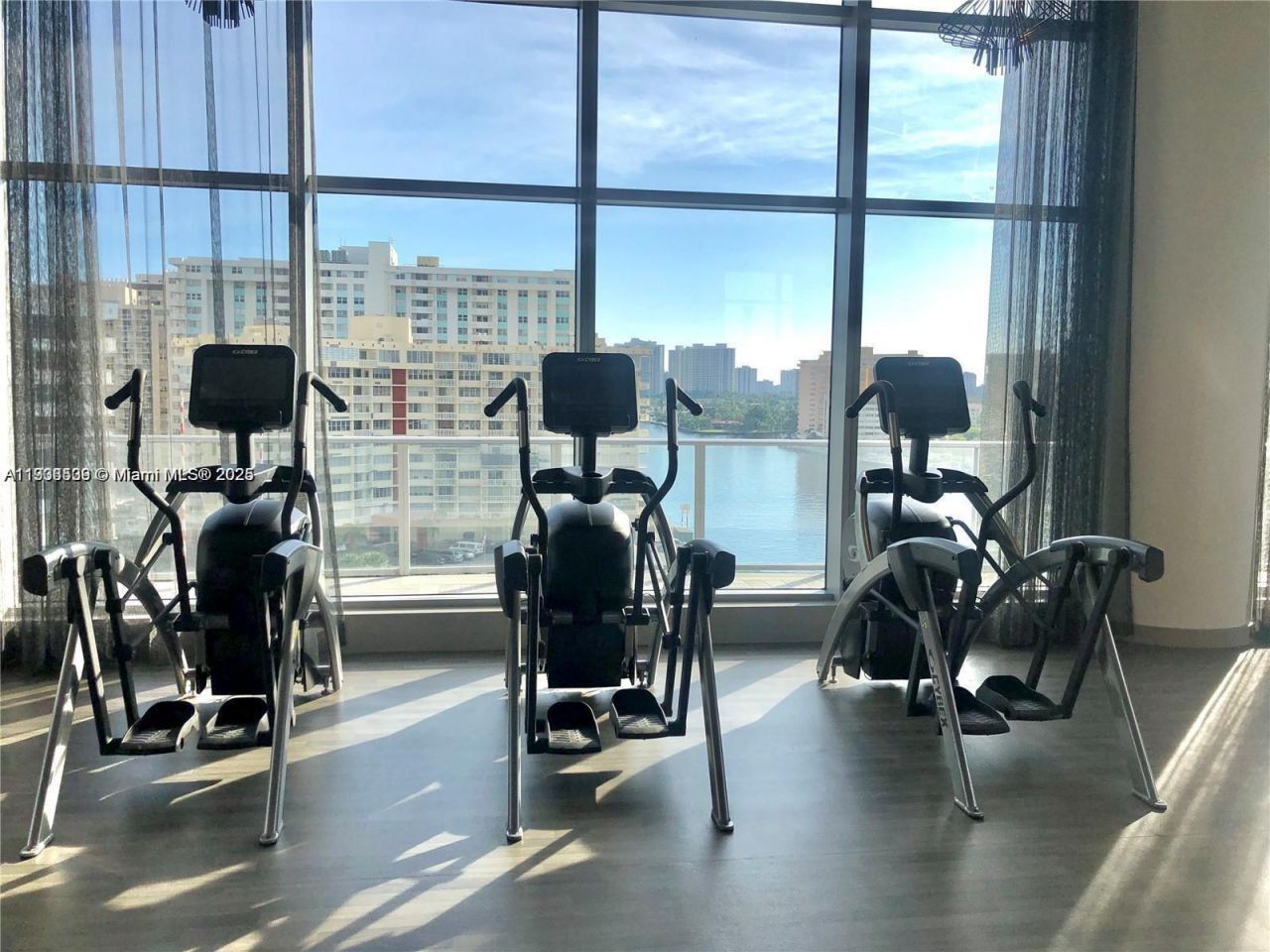 4010 S Ocean Dr, Unit T4302, Hollywood, FL 33019 Photo