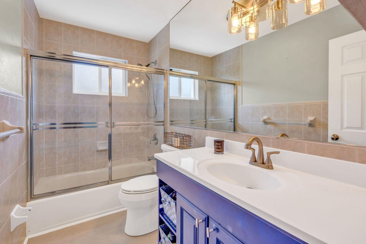 223 Treasure Harbor Drive, Islamorada, FL 33036 Photo