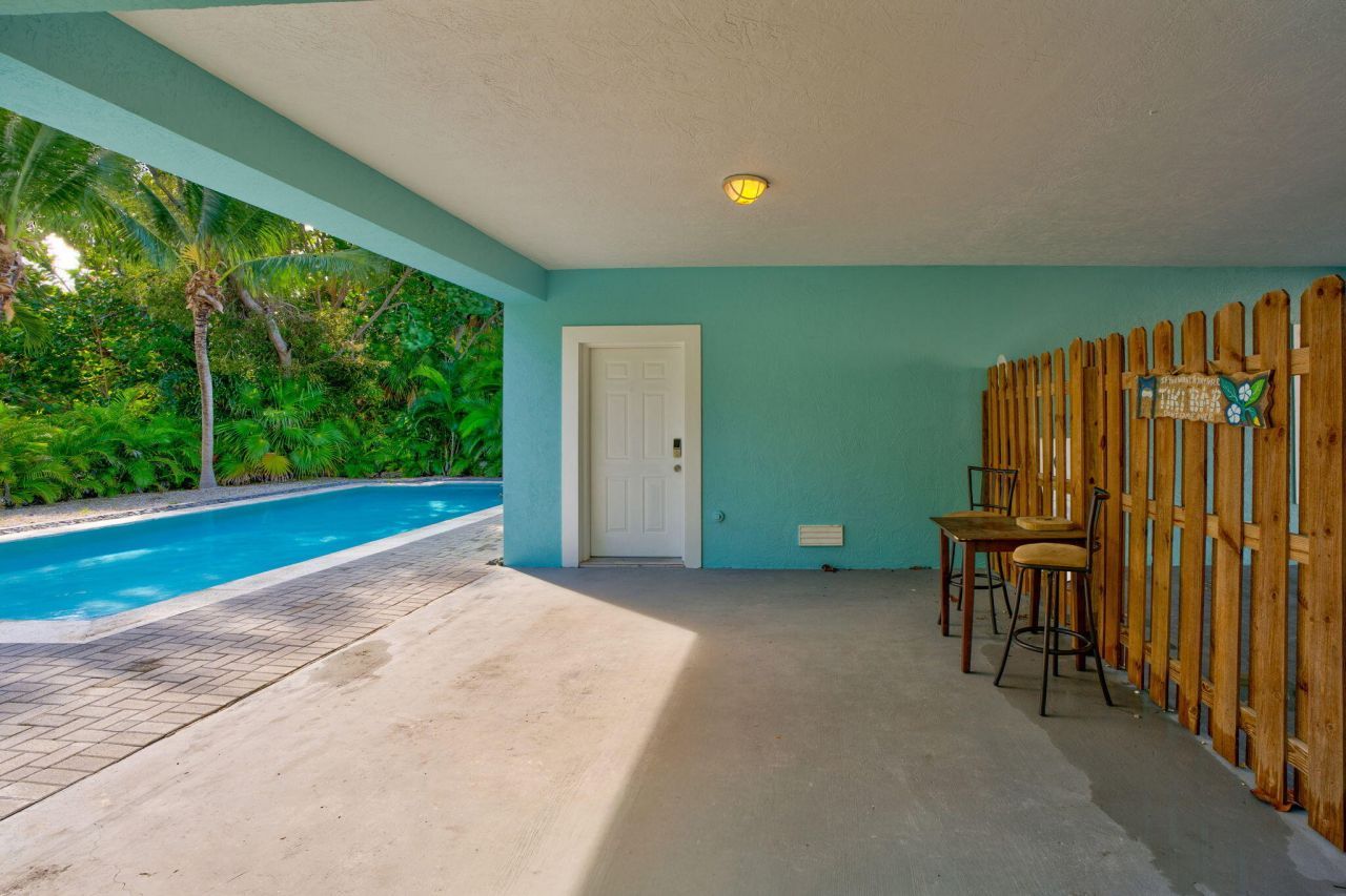 223 Treasure Harbor Drive, Islamorada, FL 33036 Photo