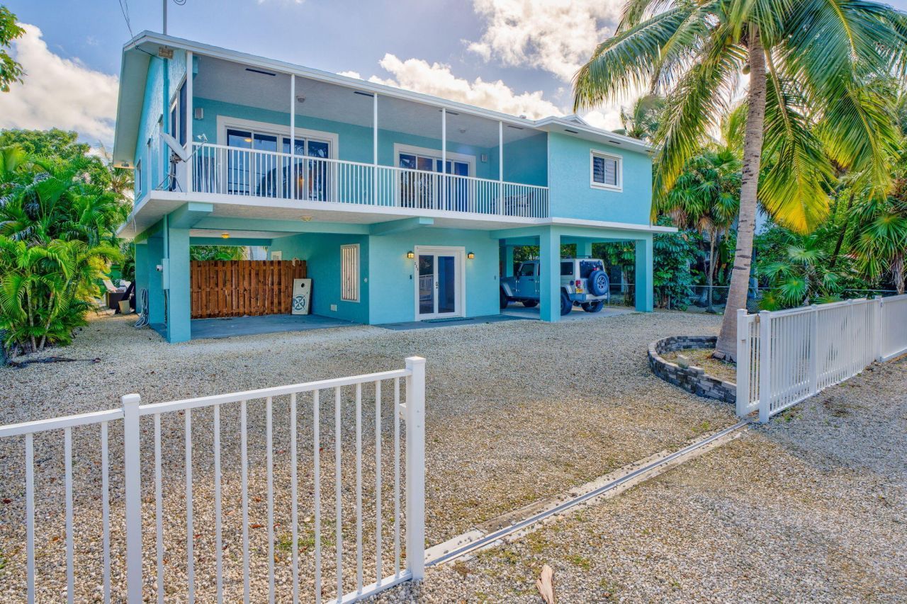 223 Treasure Harbor Drive, Islamorada, FL 33036 Photo