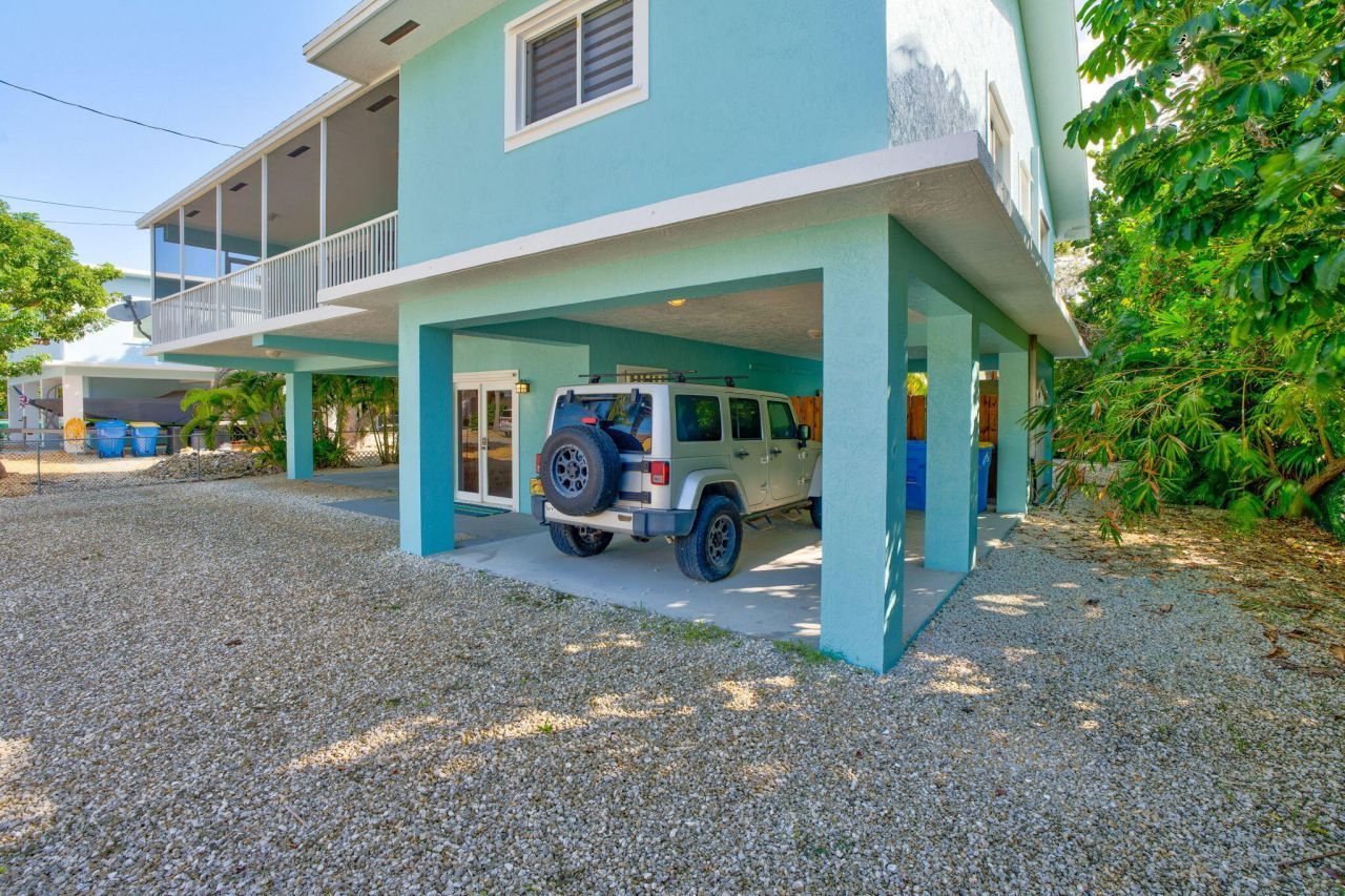223 Treasure Harbor Drive, Islamorada, FL 33036 Photo
