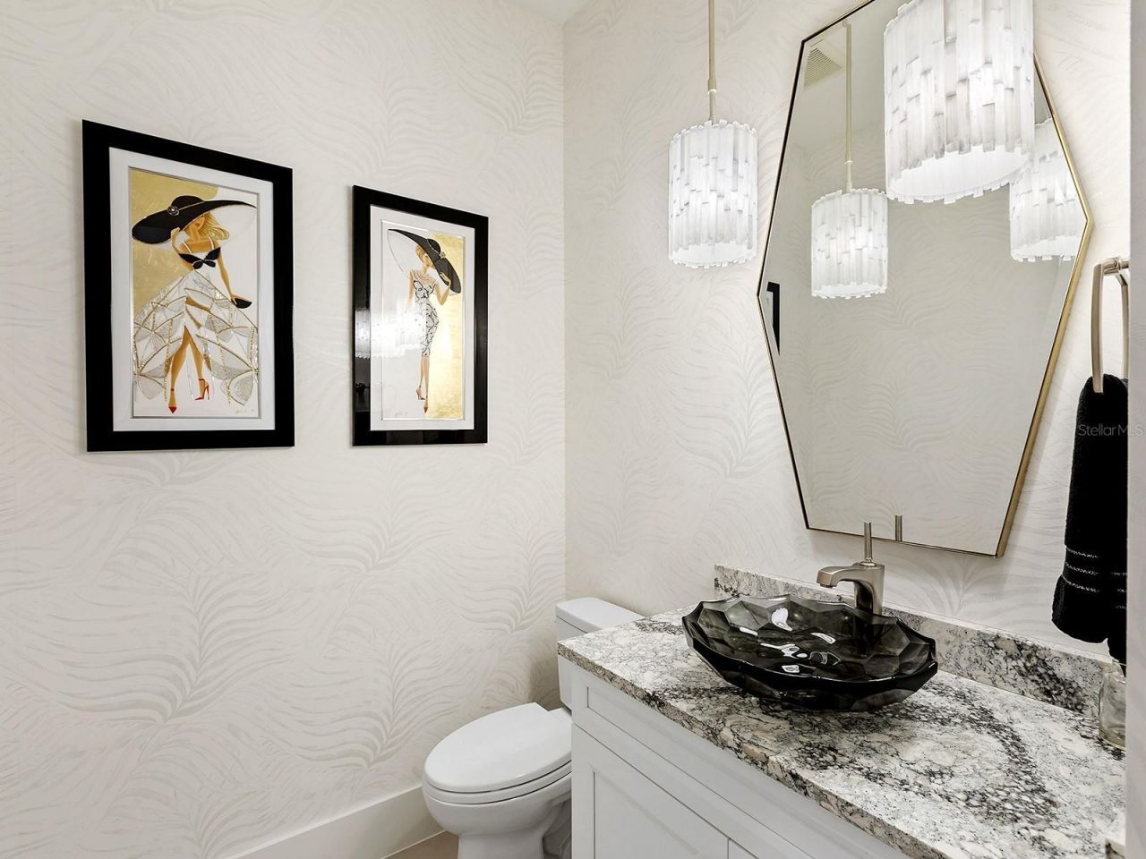 17041 Clearlake Avenue, Lakewood Ranch, FL 34202 Photo