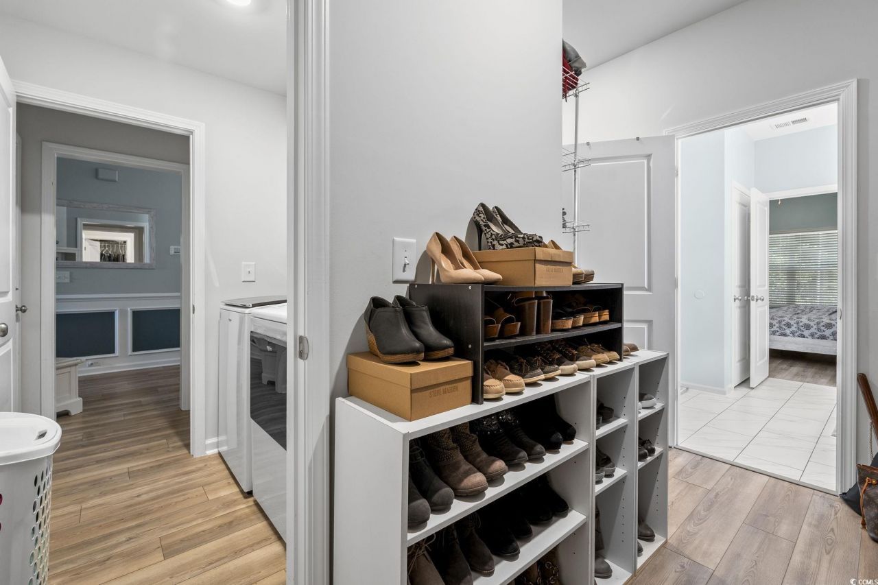 1052 Agostino Dr. Photo 24