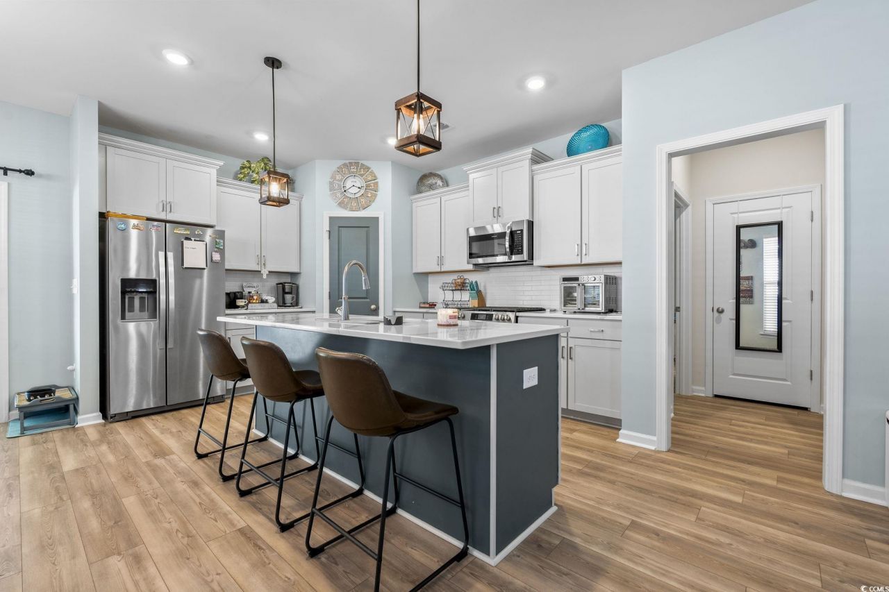 1052 Agostino Dr. Photo 9