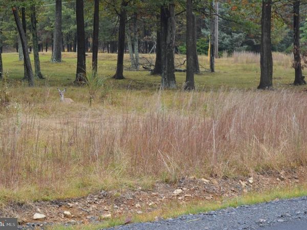 120 GLEN EAGLES DRIVE, HAZLETON, PA 18202