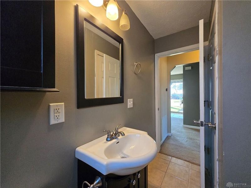 849 Flintridge Drive, Fairborn, OH 45324 Photo 12