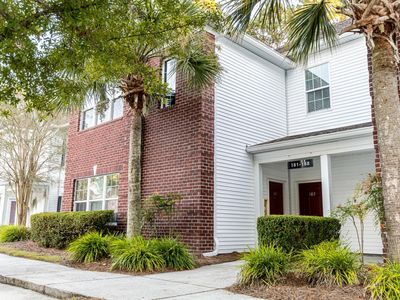 184 Golf View Lane, Summerville, SC 29485