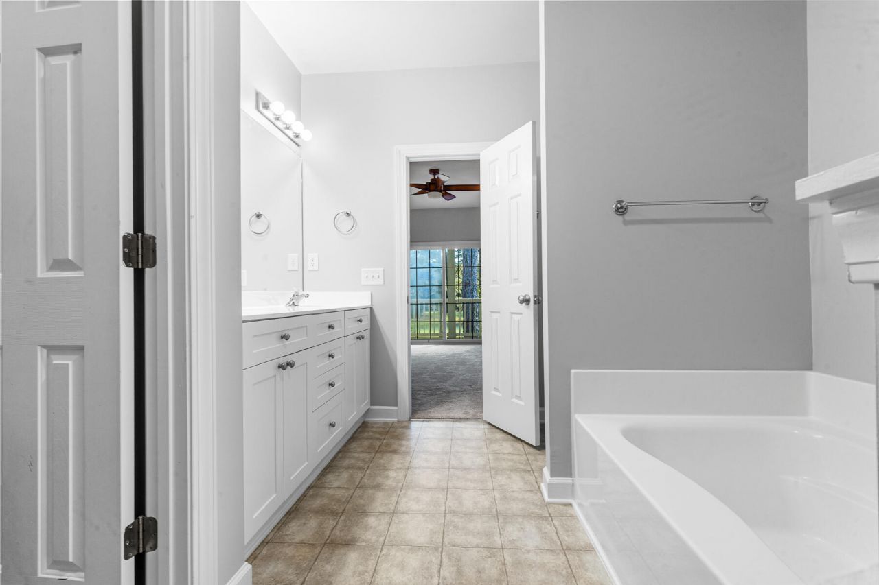 184 Golf View Lane Photo 24