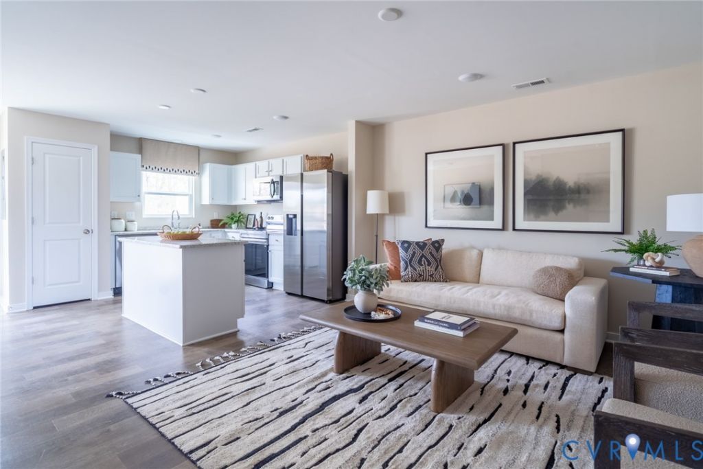 901 Encore Autumn Lane, Unit D-26, Henrico, VA 23227 Main Photo