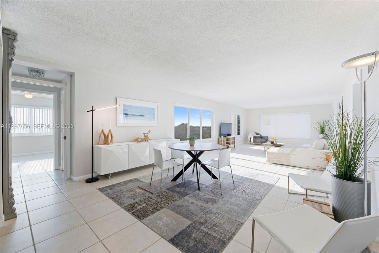 1151 N Fort Lauderdale Beach Blvd, Unit 6B, Fort Lauderdale, FL 33304 Photo