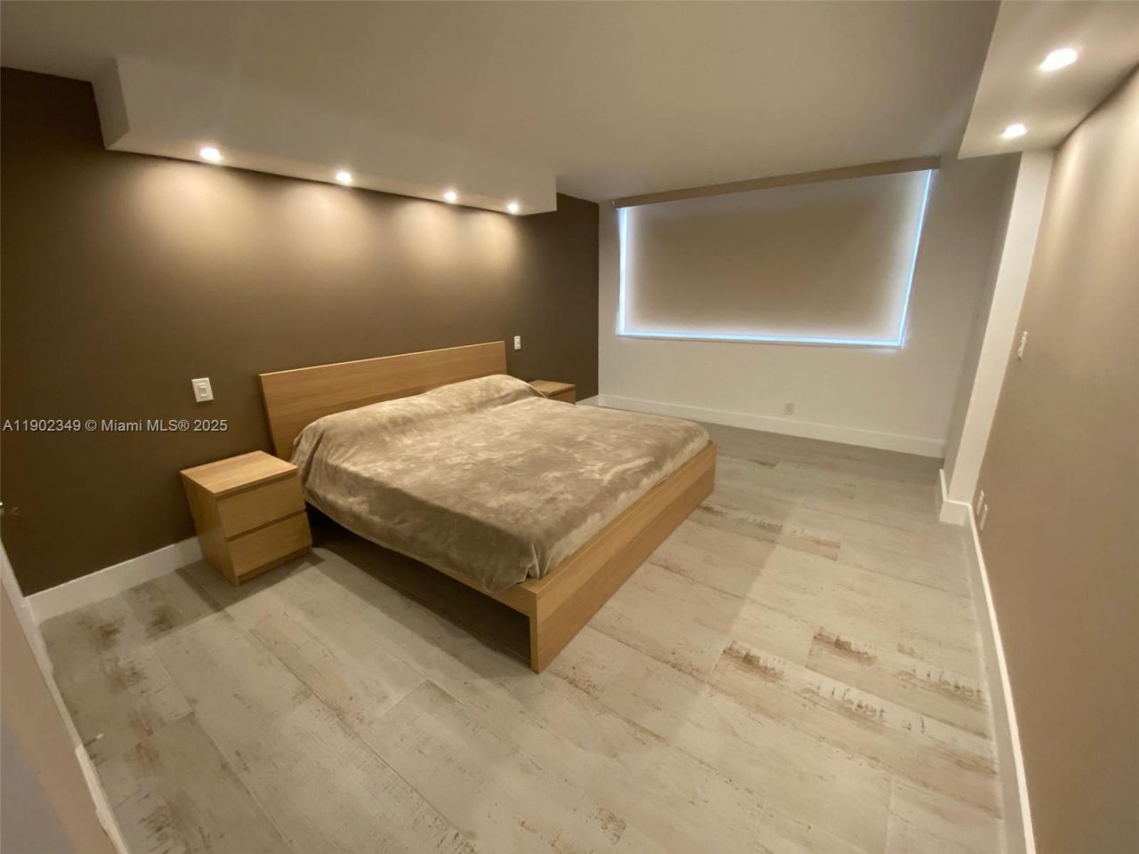3161 S Ocean Dr, Unit 1210, Hallandale Beach, FL 33009 Photo