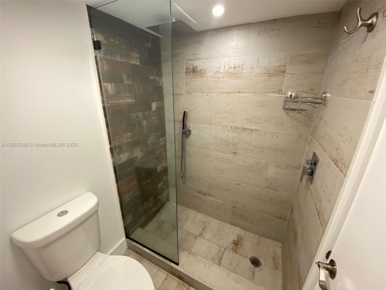 3161 S Ocean Dr, Unit 1210, Hallandale Beach, FL 33009 Photo