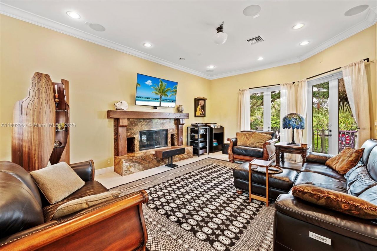 1115 SW 5th Pl, Fort Lauderdale, FL 33312 Photo