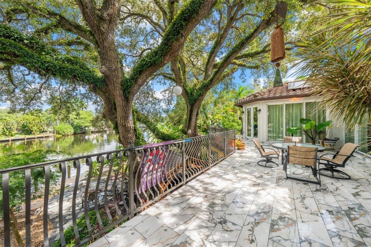 1115 SW 5th Pl, Fort Lauderdale, FL 33312 Photo