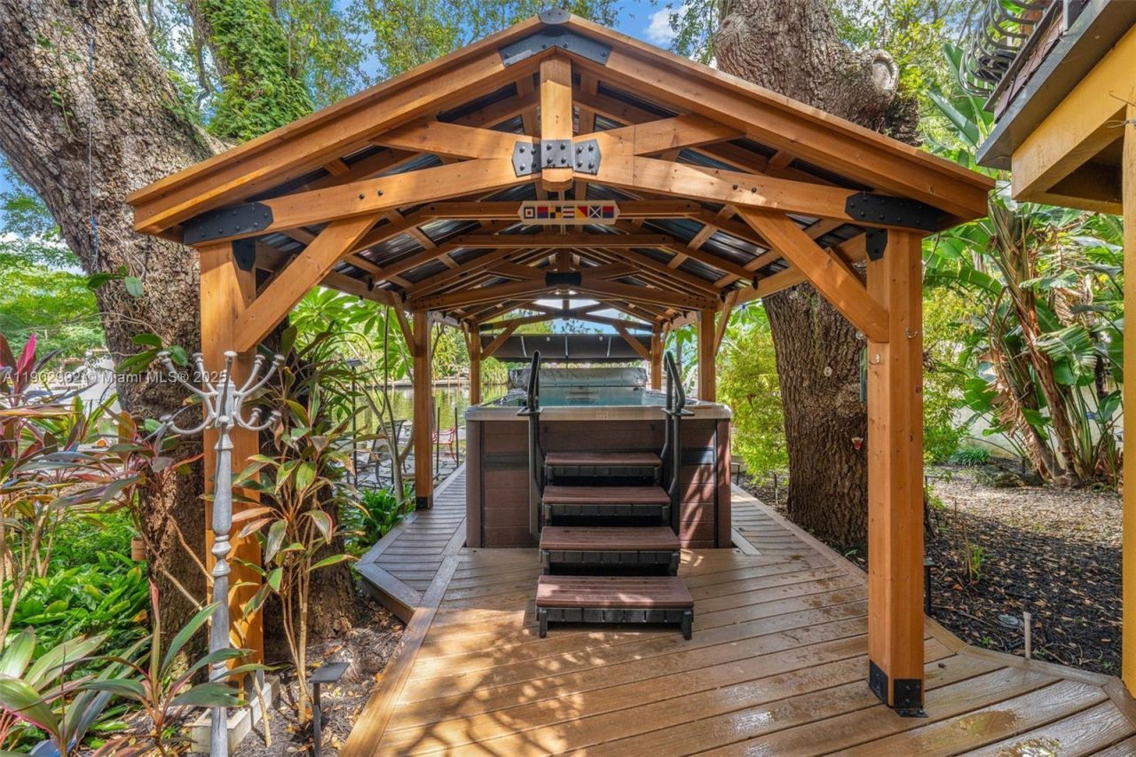 1115 SW 5th Pl, Fort Lauderdale, FL 33312 Photo