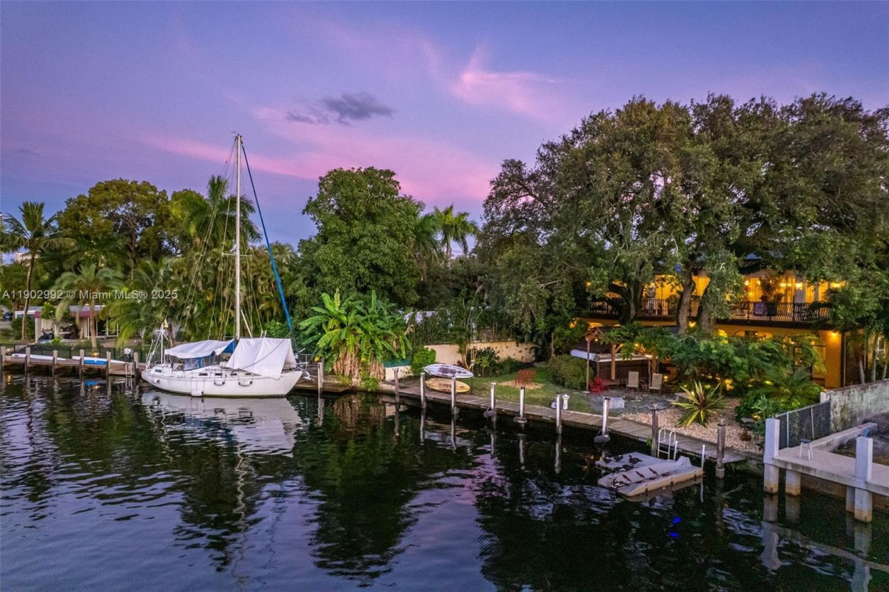 1115 SW 5th Pl, Fort Lauderdale, FL 33312 Photo