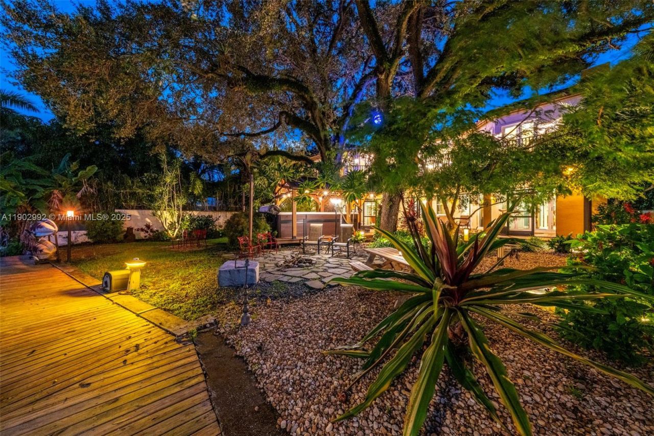 1115 SW 5th Pl, Fort Lauderdale, FL 33312 Photo