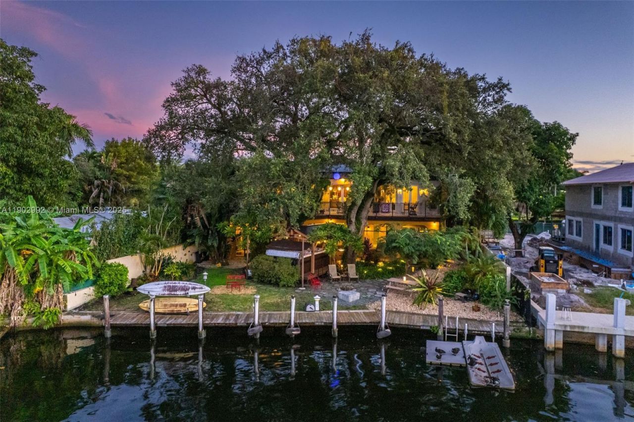 1115 SW 5th Pl, Fort Lauderdale, FL 33312 Photo