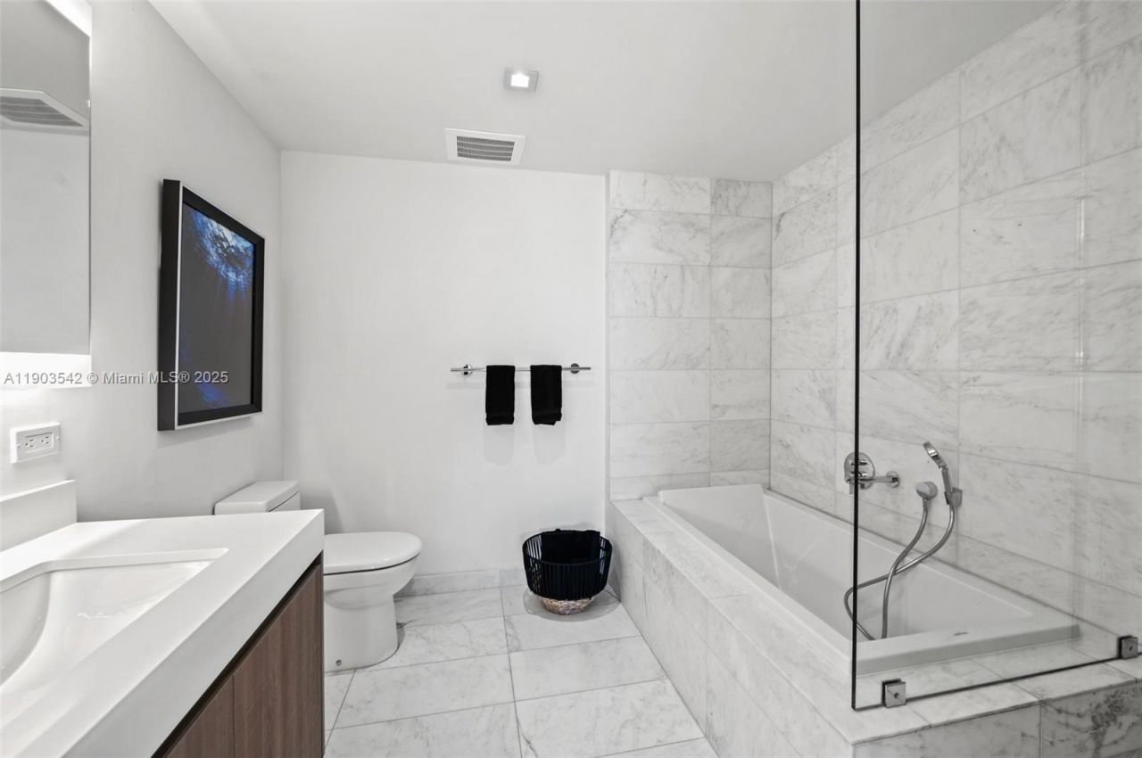 401 N Birch Rd, Unit 505, Fort Lauderdale, FL 33304 Photo
