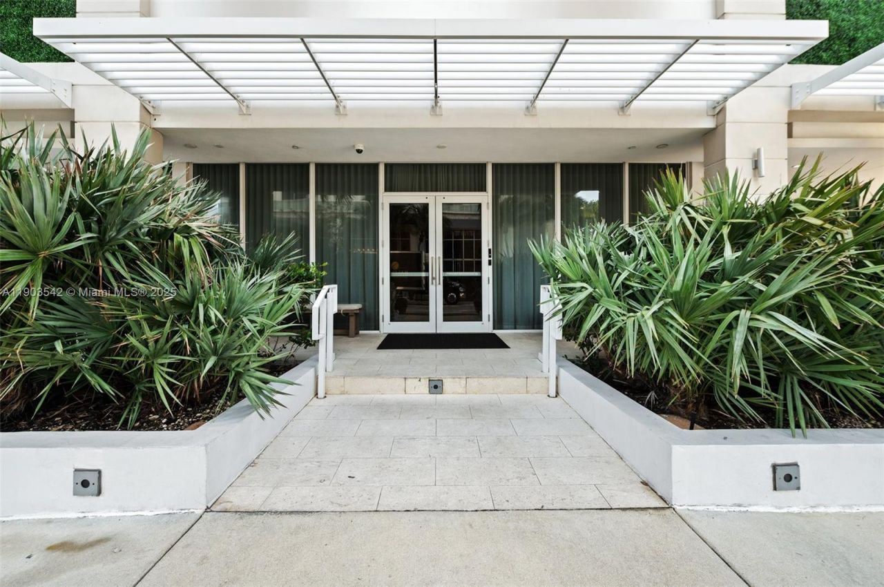 401 N Birch Rd, Unit 505, Fort Lauderdale, FL 33304 Photo