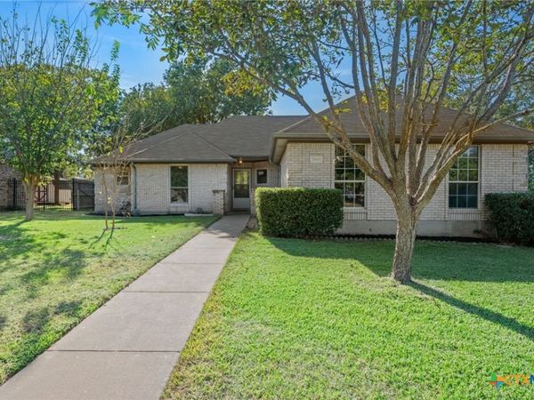 2500 Sunrise Valley Lane, Georgetown, TX 78626