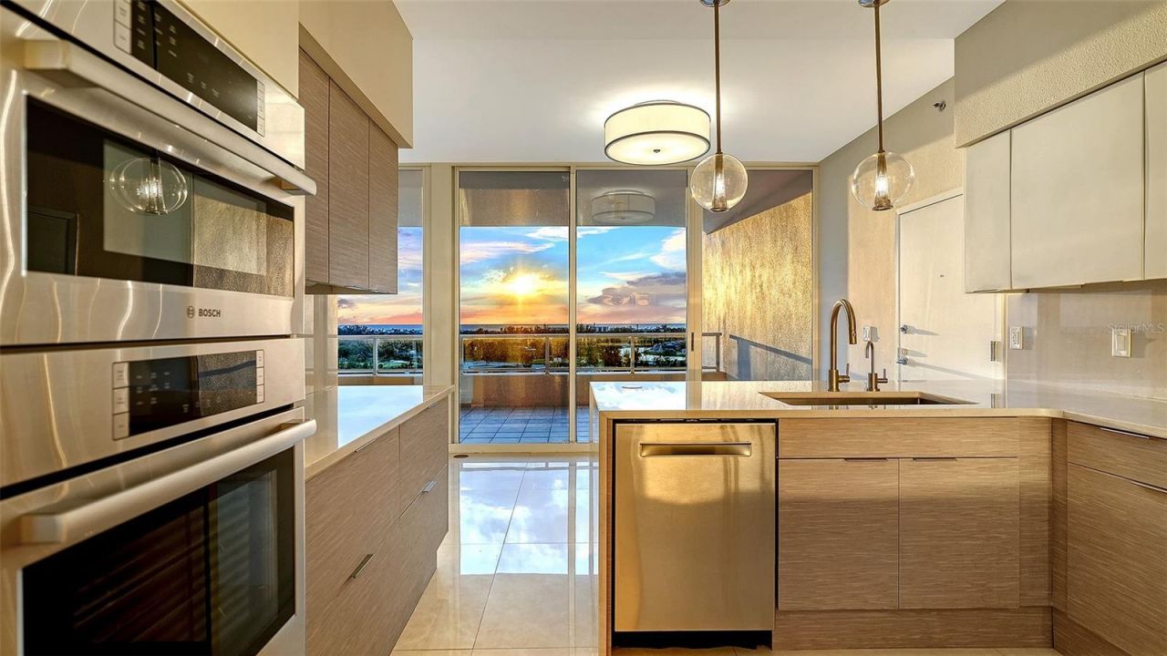 3040 Grand Bay Boulevard, Unit 283, Longboat Key, FL 34228 Photo