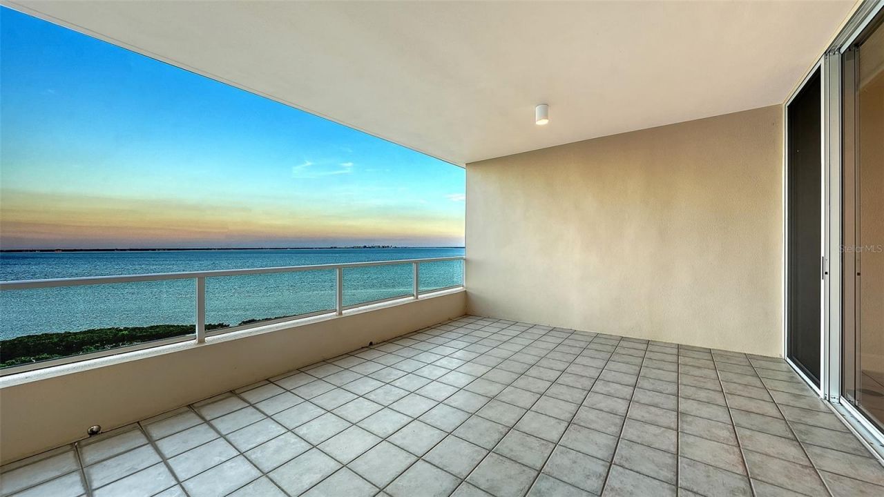 3040 Grand Bay Boulevard, Unit 283, Longboat Key, FL 34228 Photo