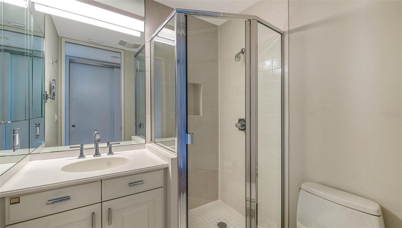 3040 Grand Bay Boulevard, Unit 283, Longboat Key, FL 34228 Photo