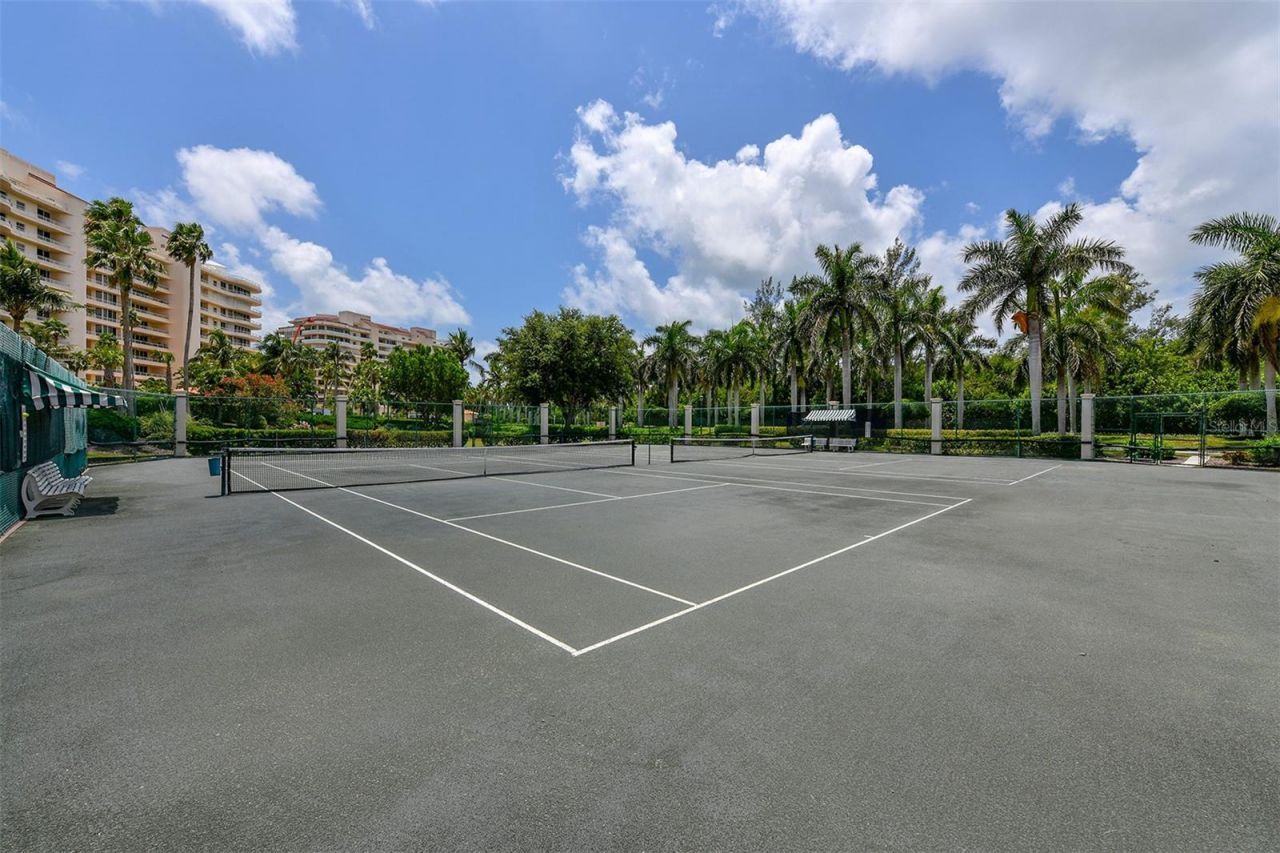 3040 Grand Bay Boulevard, Unit 283, Longboat Key, FL 34228 Photo