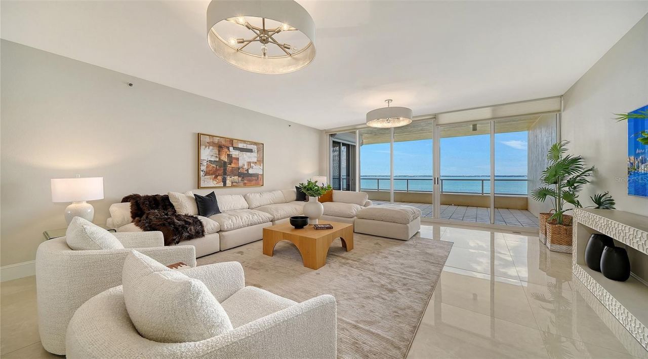 3040 Grand Bay Boulevard, Unit 283, Longboat Key, FL 34228 Photo