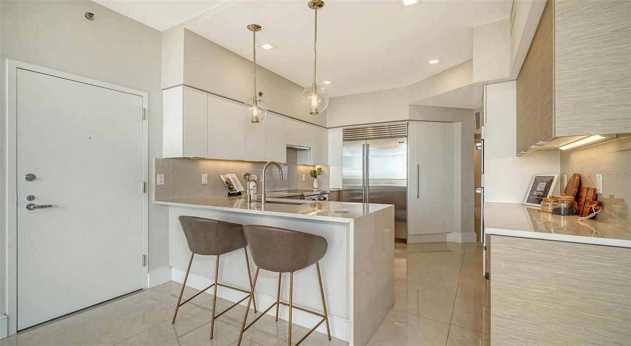 3040 Grand Bay Boulevard, Unit 283, Longboat Key, FL 34228 Photo