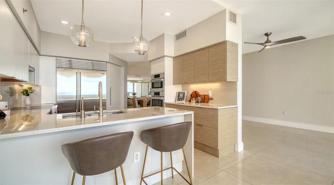 3040 Grand Bay Boulevard, Unit 283, Longboat Key, FL 34228 Photo