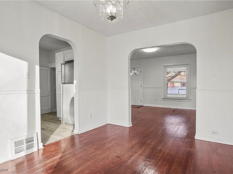 2226 26th Street SW, Akron, OH 44314 Photo 10