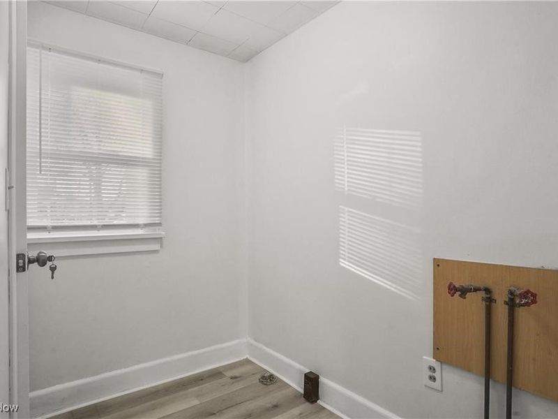 2226 26th Street SW, Akron, OH 44314 Photo 13