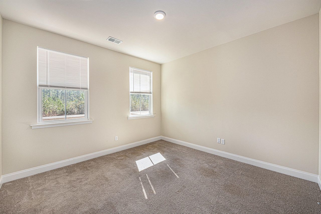 119 Clark Lane Lane Photo 21