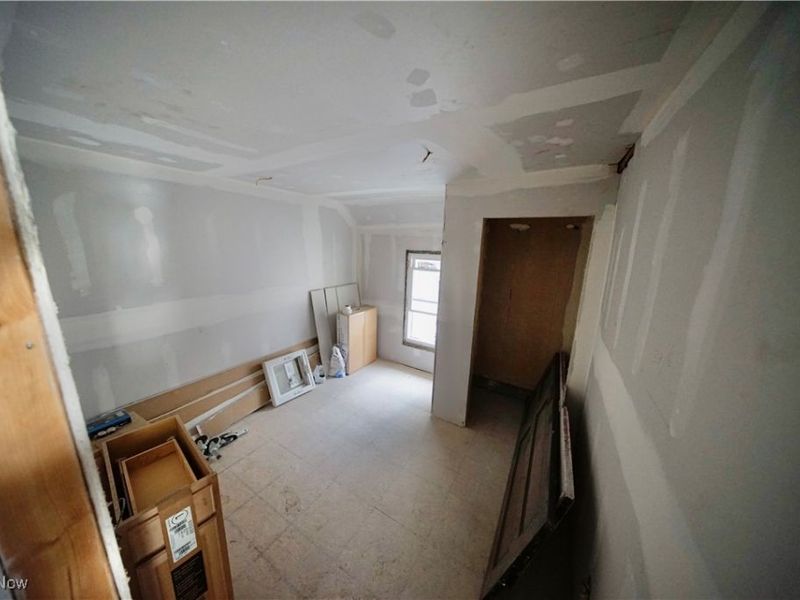 9905-9907 Zimmer Avenue, Cleveland, OH 44102 Photo 10