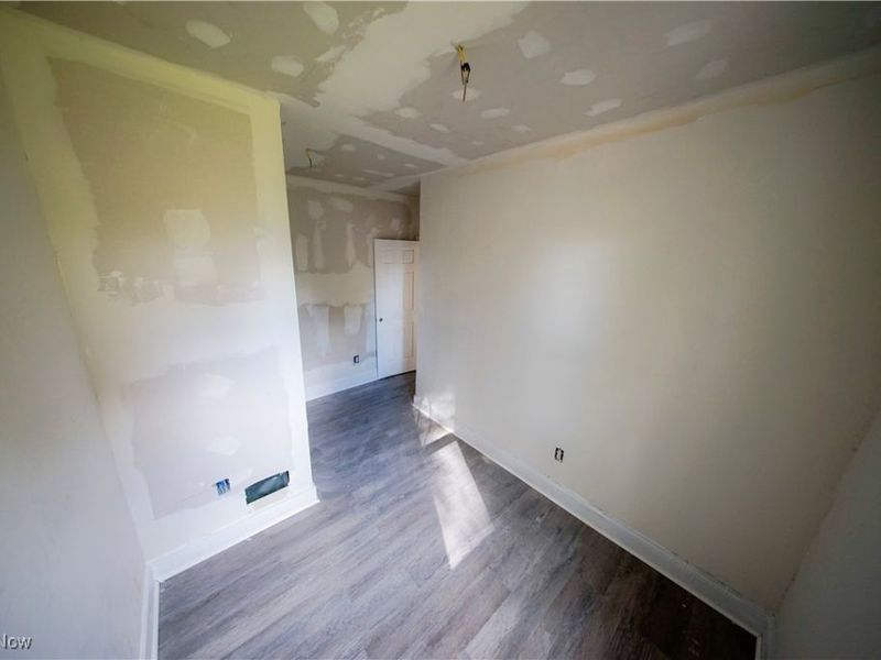 9905-9907 Zimmer Avenue, Cleveland, OH 44102 Photo 5