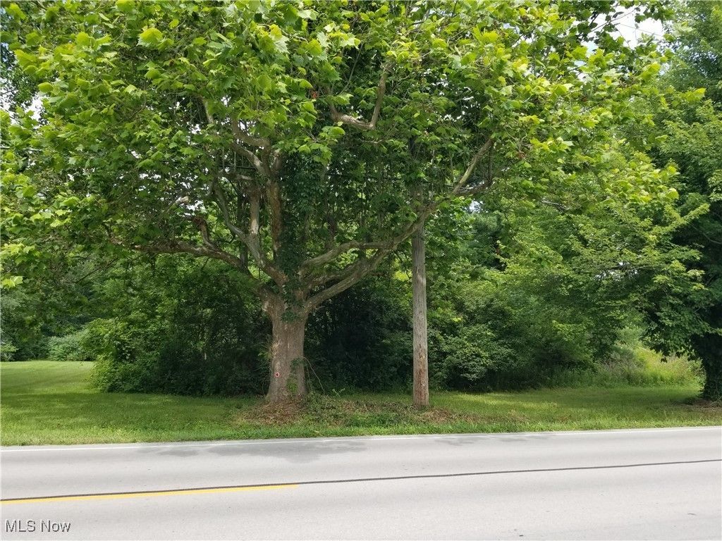 7668 Murray Ridge Road, Elyria, OH 44035 Main Photo