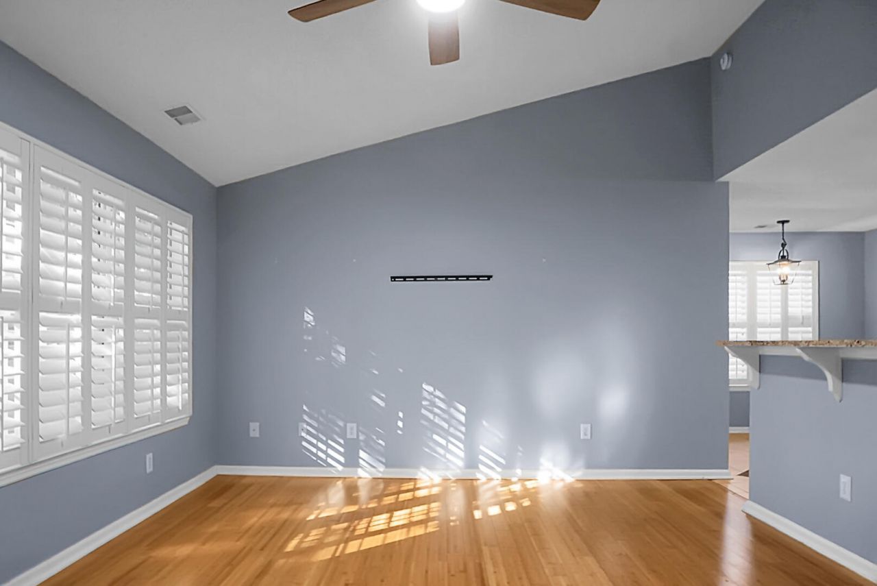 407 Ashburton Drive Photo 11