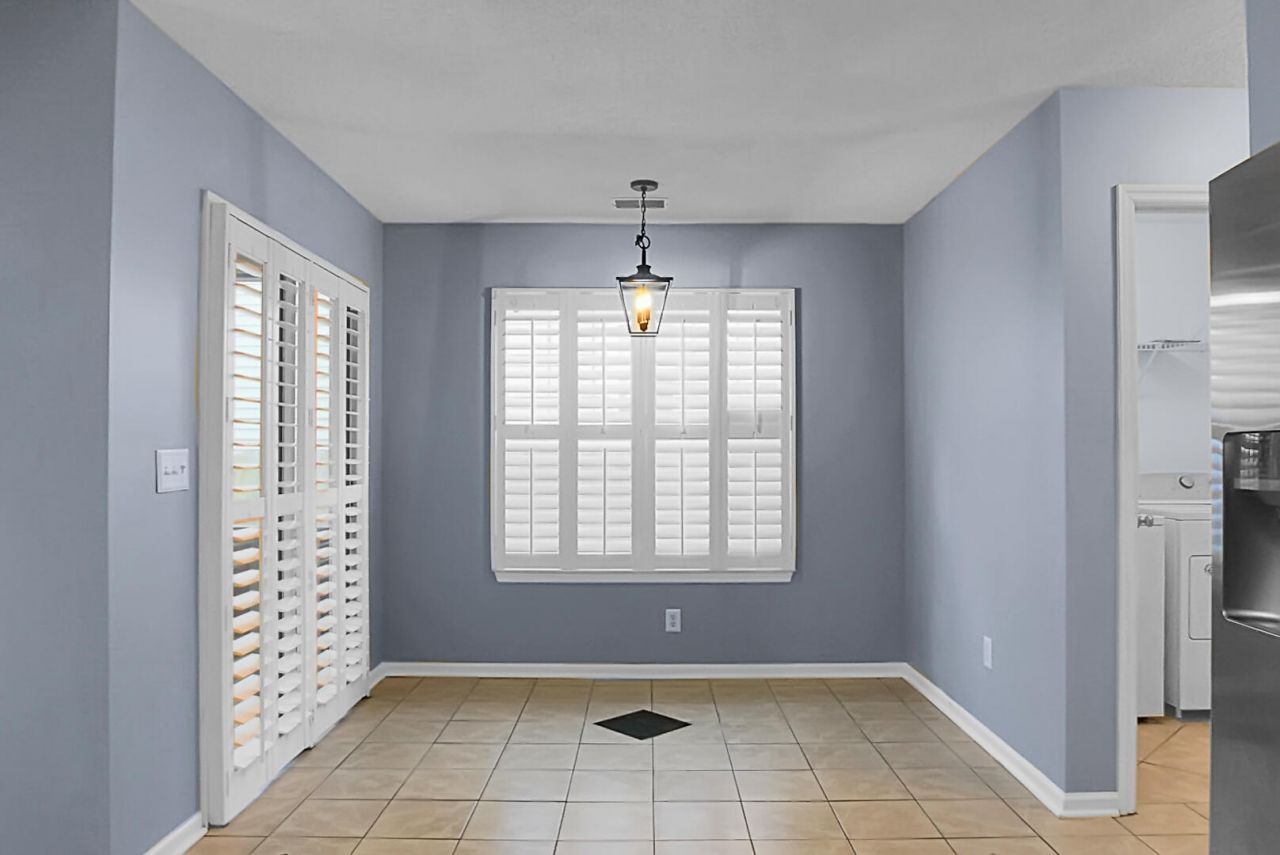 407 Ashburton Drive Photo 22